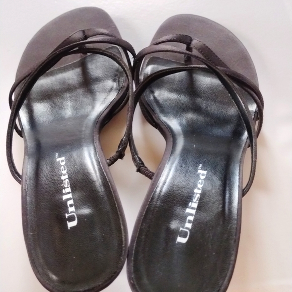 Unlisted heels - Picture 2 of 4